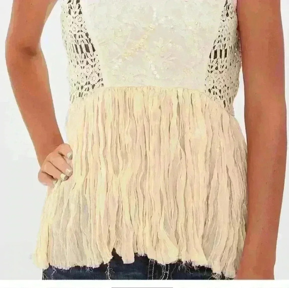 Gimmicks By BKE Crinkled Chiffon Tank Top Women's Size Small - Picture 6 of 7